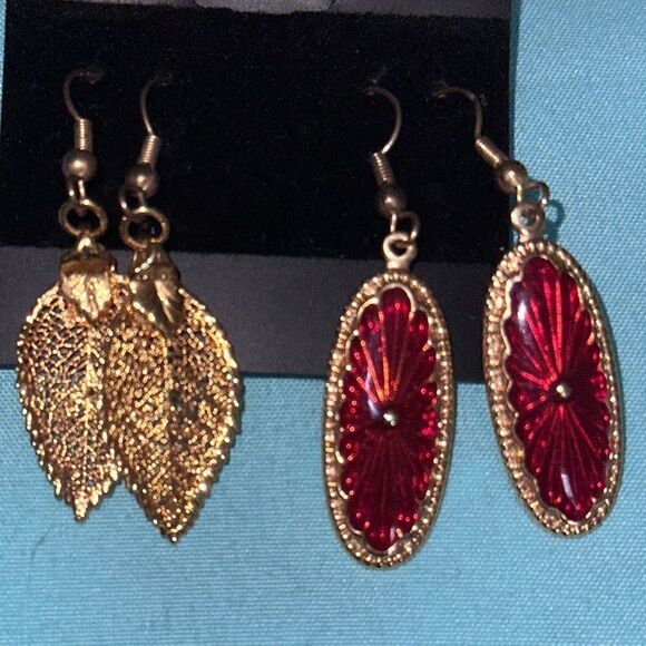 Earrings Six Pair Lot - Picture 3 of 4